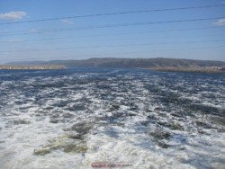 Сброс воды на ГЭС