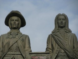 Екатеринбург. Памятник основателям города - Бивису и Батхеду.