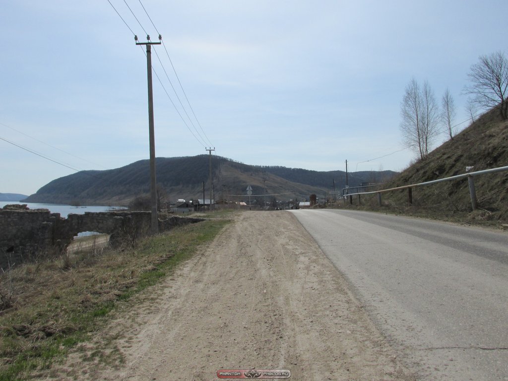 дорога от пристани в Ширяево